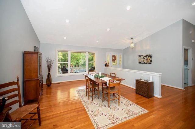 216 BATTLEFIELD RD, Locust Grove, VA 22508