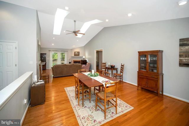 216 BATTLEFIELD RD, Locust Grove, VA 22508