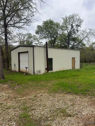 229 Blue Hill, Bokchito, OK 74726