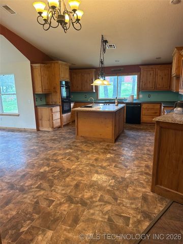 229 Blue Hill, Bokchito, OK 74726