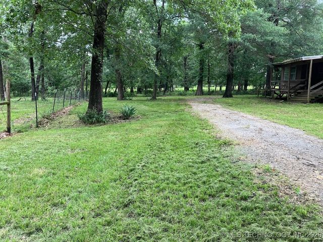 229 Blue Hill, Bokchito, OK 74726