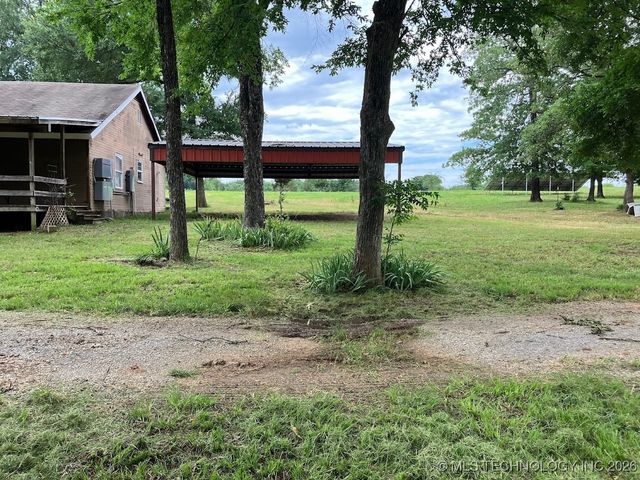 229 Blue Hill, Bokchito, OK 74726