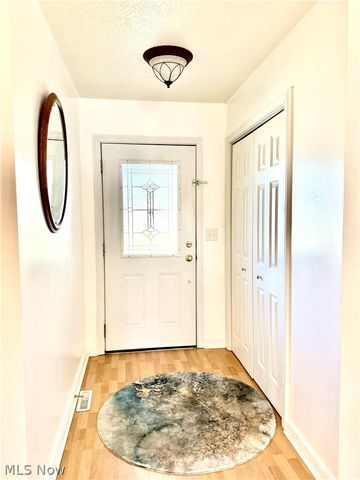 8524 Manchester Avenue NW, Canal Fulton, OH 44614