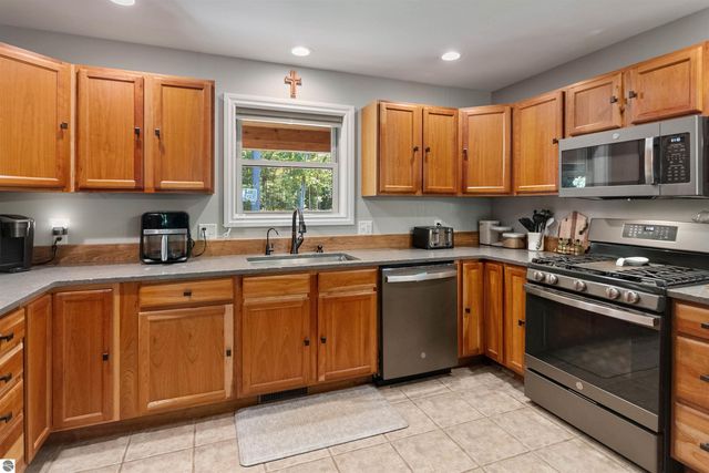 533 Fisher Road, Traverse City, MI 49685