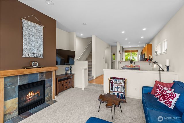 11017 Villa Rosa Lane, Mukilteo, WA 98275