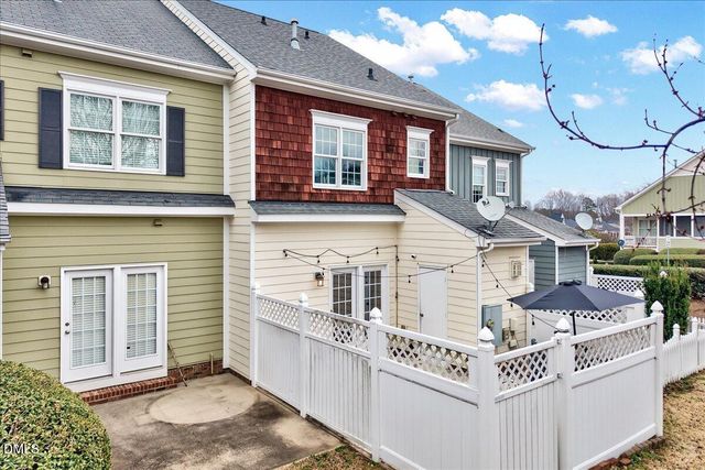 848 Myrtle Grove Lane, Apex, NC 27502