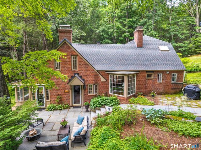 11 Pratt Farm Road, Granby, CT 06060