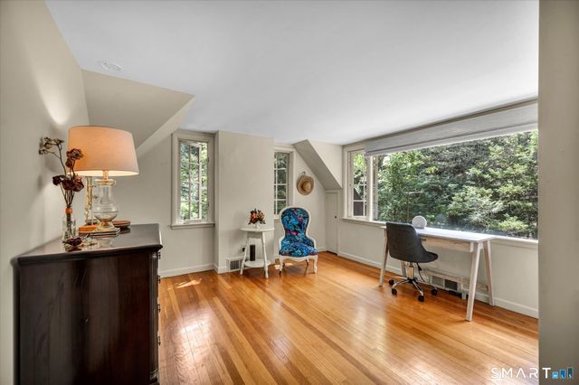 11 Pratt Farm Road, Granby, CT 06060