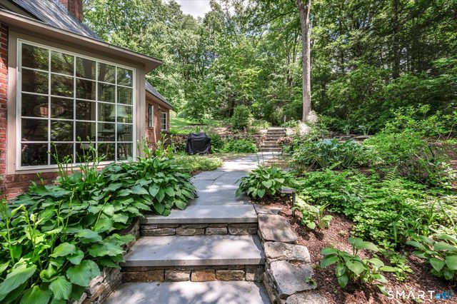 11 Pratt Farm Road, Granby, CT 06060