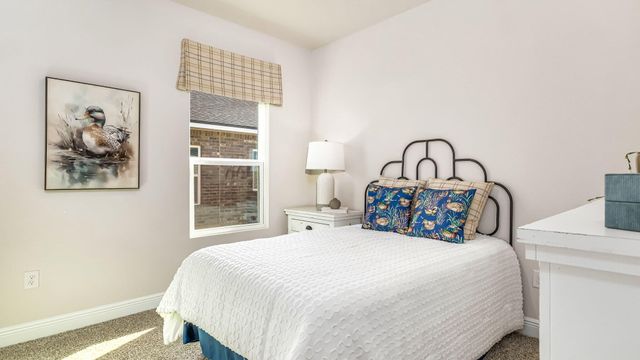 8166 Fox Hunt Drive, Milton, FL 32583