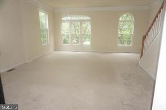 12031 OVERBRIDGE LN, Fairfax, VA 22030