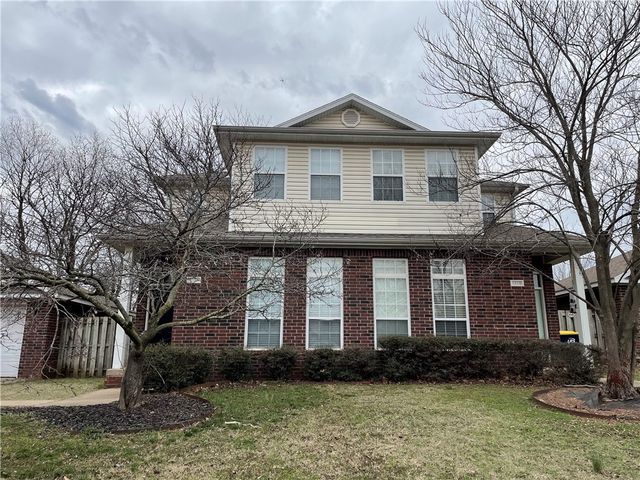 410 Ash Street A, Lowell, AR 72745