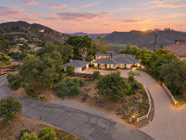 3425 Purer Rd, Escondido, CA 92029