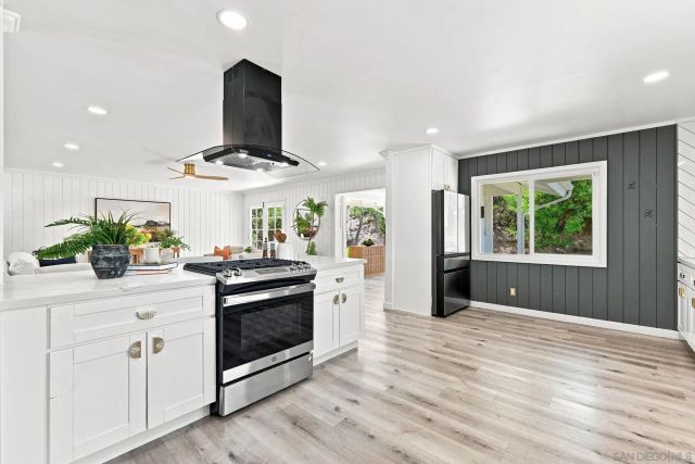 3425 Purer Rd, Escondido, CA 92029