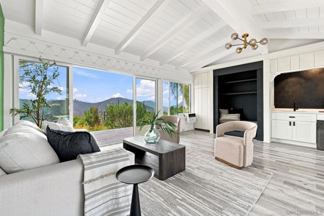 3425 Purer Rd, Escondido, CA 92029