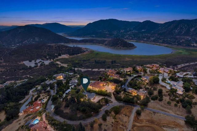 3425 Purer Rd, Escondido, CA 92029
