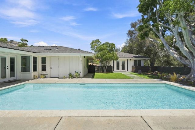 3425 Purer Rd, Escondido, CA 92029