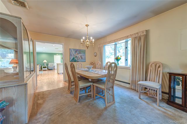 3 High Gate Drive, East Setauket, NY 11733