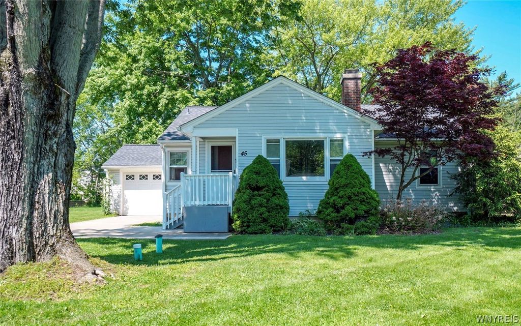 45 Lenora Drive, Hamburg, NY 14075