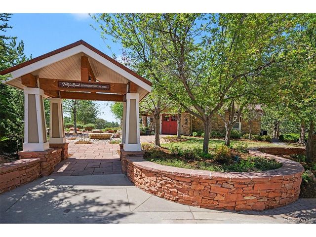 6915 S Fultondale Cir, Aurora, CO 80016