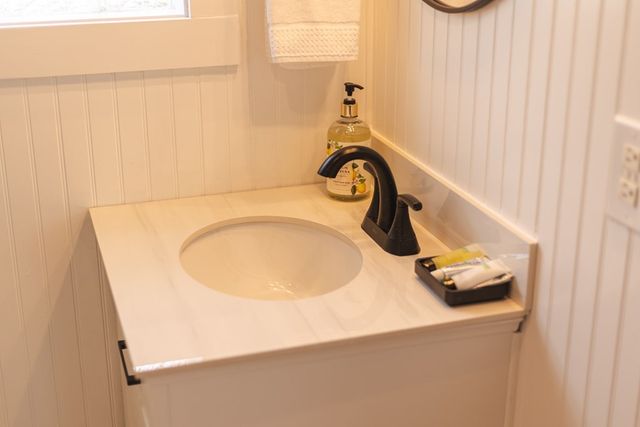 23 Cody Street, Robbinsville, NC 28771