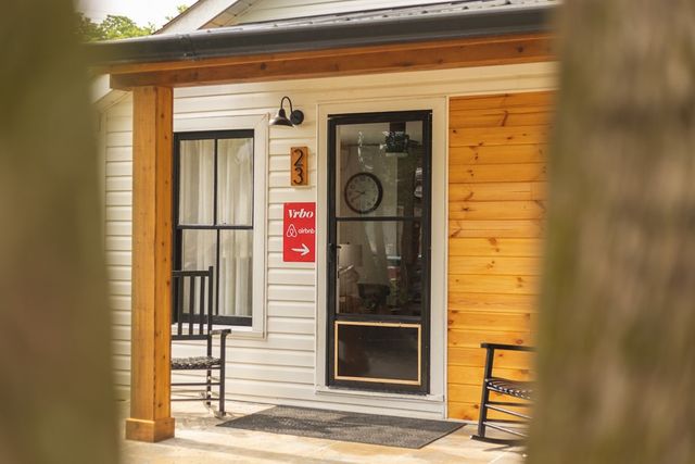 23 Cody Street, Robbinsville, NC 28771