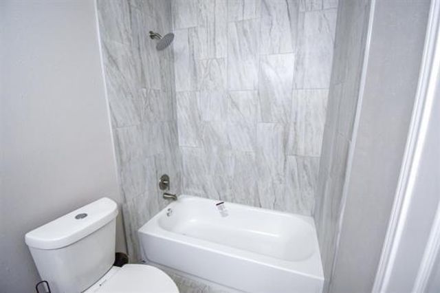 4620 Reagan St, Beaumont, TX 77706