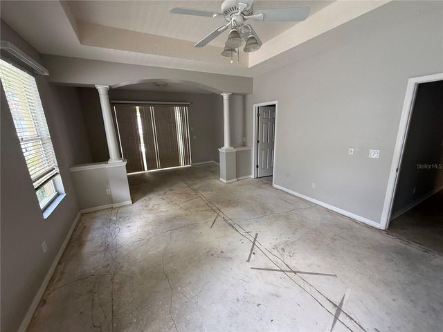 3115 RED LION DRIVE, Valrico, FL 33596