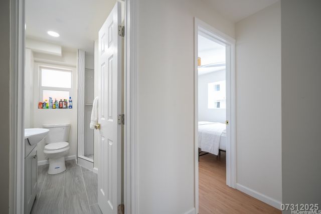 829 Waiaka Place, Honolulu, HI 96826