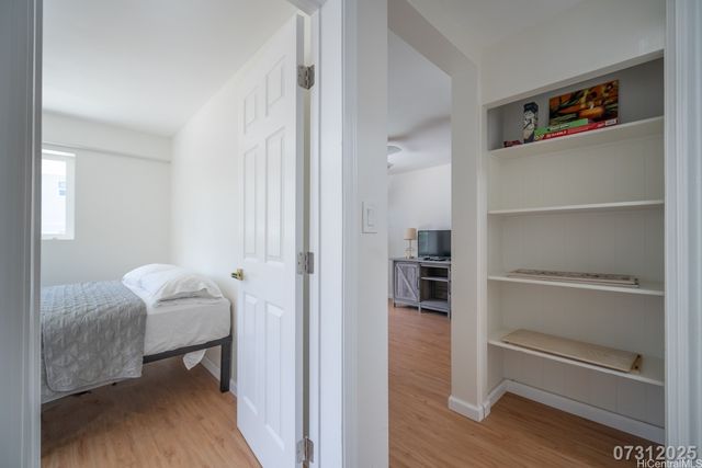 829 Waiaka Place, Honolulu, HI 96826