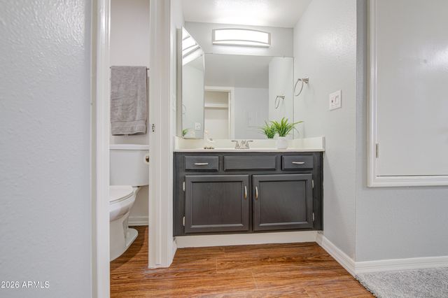 533 W GUADALUPE Road 2032, Mesa, AZ 85210