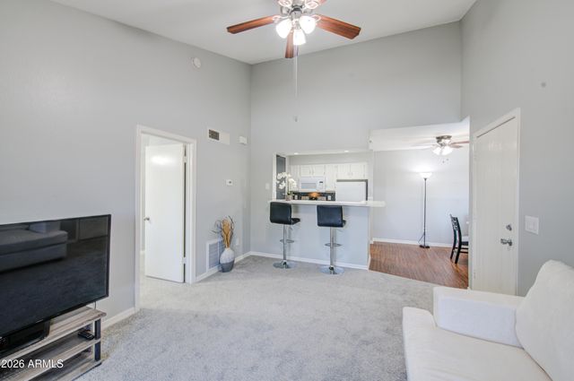 533 W GUADALUPE Road 2032, Mesa, AZ 85210