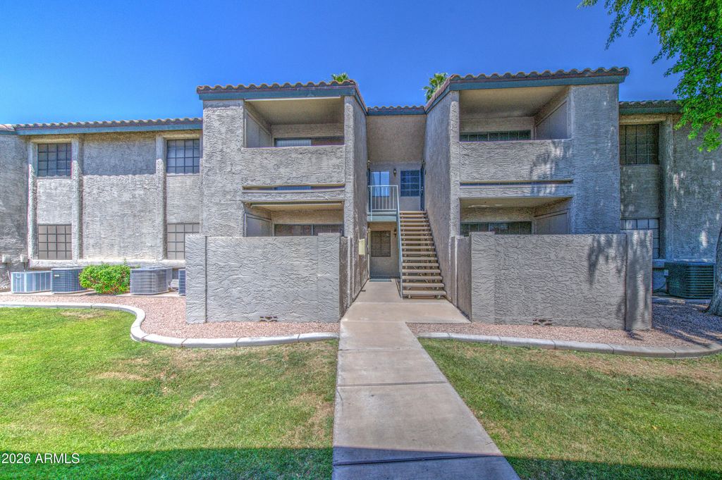 533 W GUADALUPE Road 2032, Mesa, AZ 85210