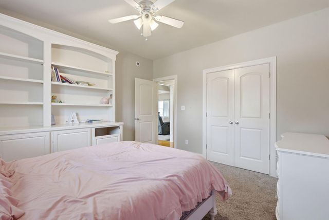 1084 Bay Colony Drive, Richmond, KY 40475