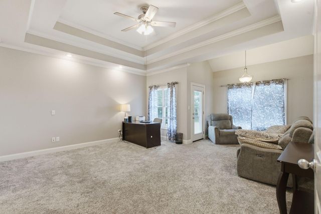1084 Bay Colony Drive, Richmond, KY 40475