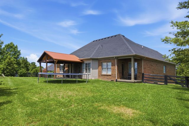 1084 Bay Colony Drive, Richmond, KY 40475