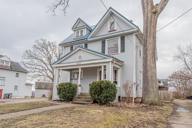 826 Michigan Avenue, Youngstown, OH 44504