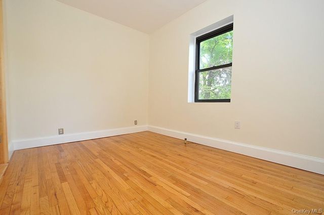 120 Stonelea Place 3M, New Rochelle, NY 10801