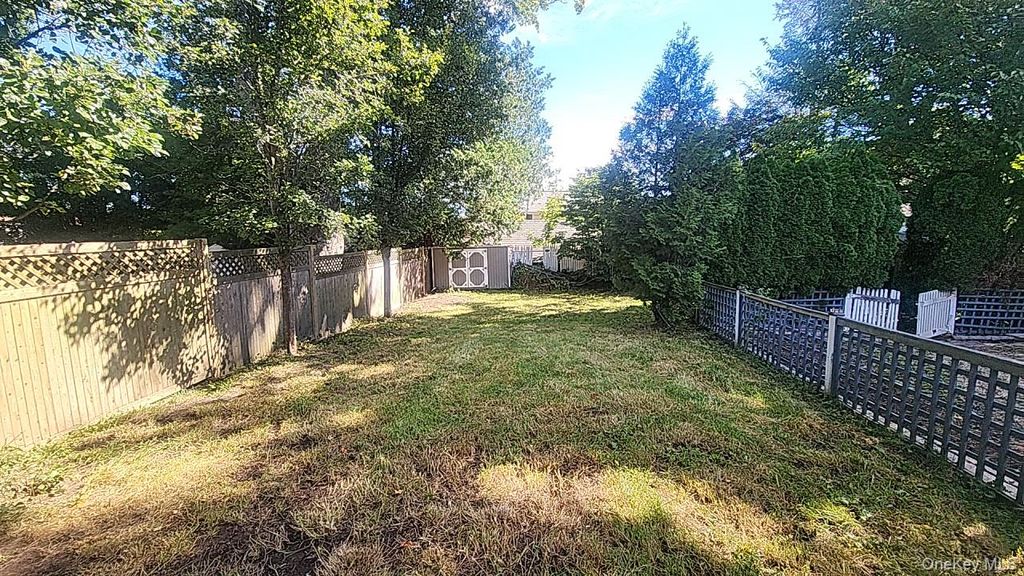 10 Shelley Avenue, Valhalla, NY 10595 — photo 5