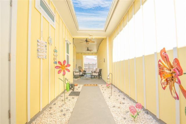 14209 Anegada Dr, Corpus Christi, TX 78418