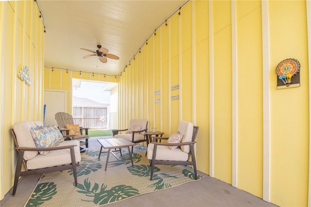 14209 Anegada Dr, Corpus Christi, TX 78418