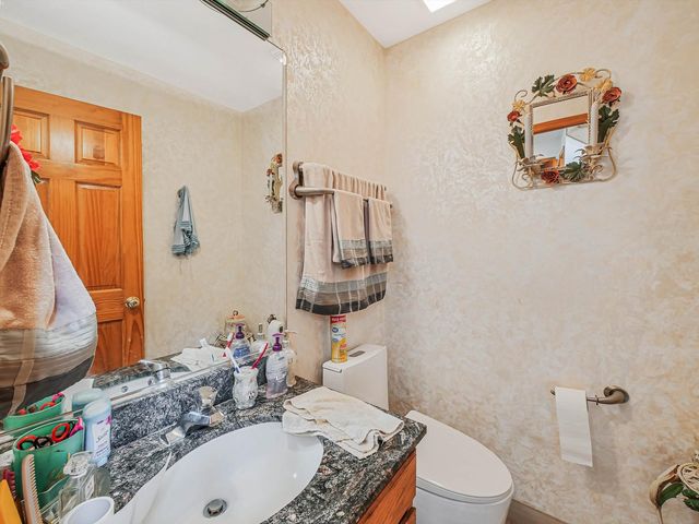 1212 Grove Avenue, Addison, IL 60101