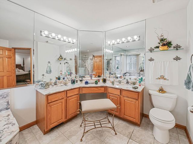 1212 Grove Avenue, Addison, IL 60101