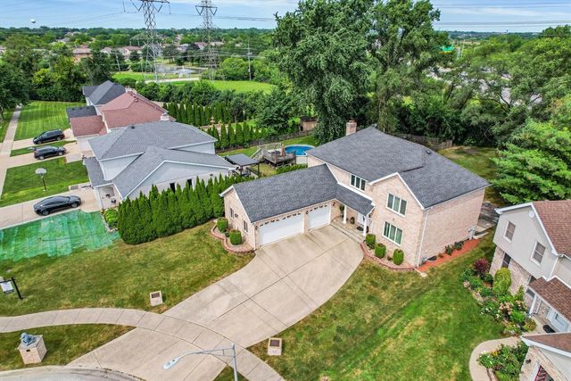 1212 Grove Avenue, Addison, IL 60101
