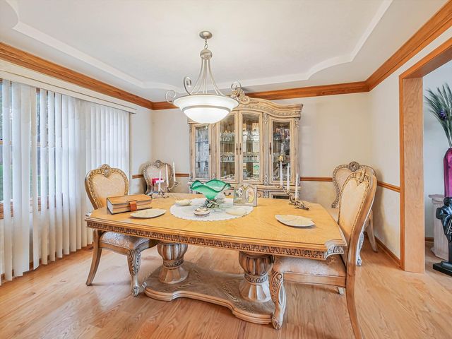 1212 Grove Avenue, Addison, IL 60101