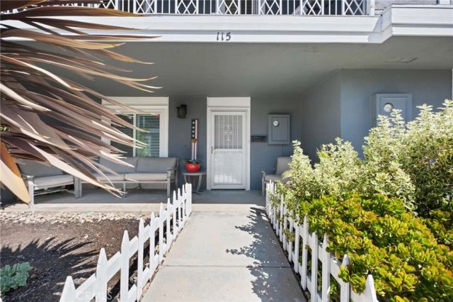 115 Morristown, Costa Mesa, CA 92626
