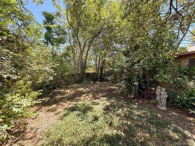 975 E 9th Avenue, Broomfield, CO 80020