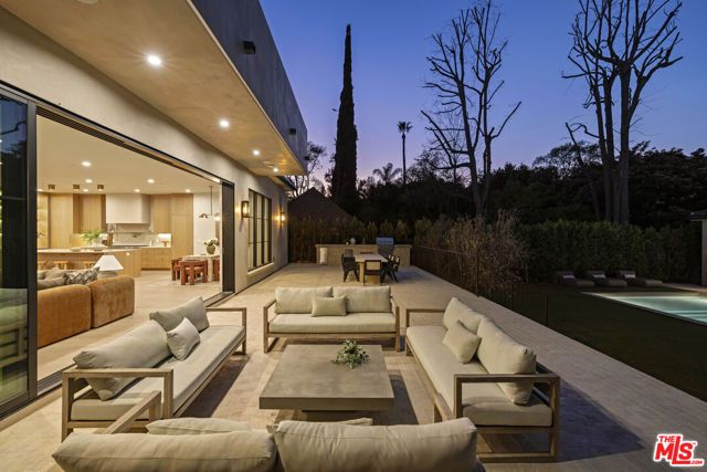 14273 Greenleaf Street, Sherman Oaks, CA 91423
