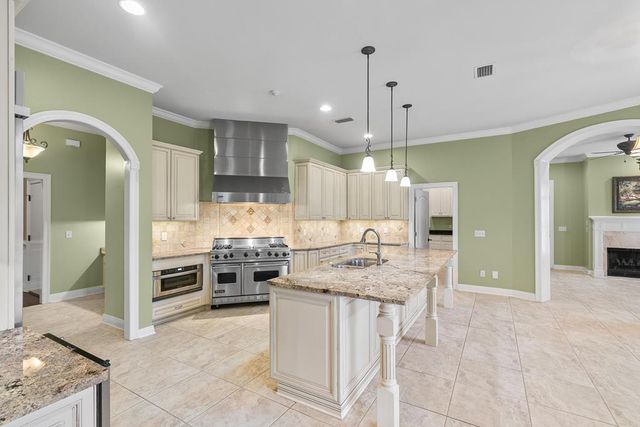 7426 Eddins Road, Dothan, AL 36301