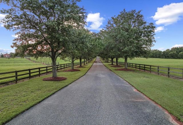 7426 Eddins Road, Dothan, AL 36301